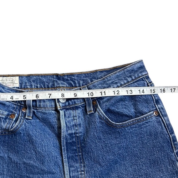 Levi's Women's 501 Original Cropped Jeans- Size 28 - Picture 7 of 13